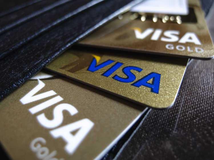 <p><span style="color:rgb(44, 80, 95)">-Visa &ndash; 570 milyar&nbsp;</span><span style="color:rgb(44, 80, 95)">dolar</span></p>
