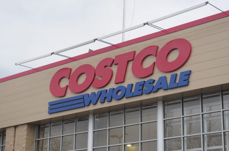 <p><span style="color:rgb(44, 80, 95)">-Costco &ndash; 400 milyar&nbsp;</span><span style="color:rgb(44, 80, 95)">dolar</span></p>
