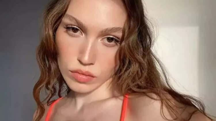 <p>Yaşanan tepkiler sonrası <strong>Duygu Özaslan</strong>, sosyal medya hesabından açıklama yaparak <strong>sözlerinin yanlış anlaşıldığını</strong> belirtti. Özaslan, açıklamasında şunları söyledi:</p>
