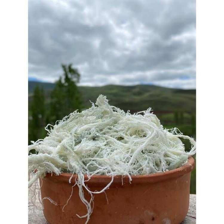 <p><strong>Kilosu ortalama 500 TL'ye satılan peynir, hem faydaları hem de lezzetiyle kapış kapış satılıyor.</strong></p>
