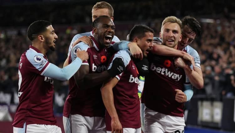 <p>21- West Ham United</p>
