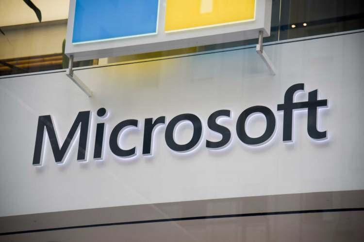 <p><span style="color:rgb(44, 80, 95)">-Microsoft – 3,15 trilyon </span><span style="color:rgb(44, 80, 95)">dolar</span></p>
