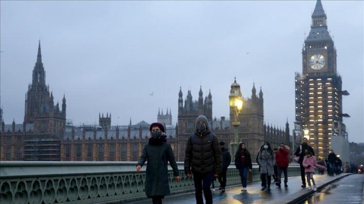 <p>Florida’nın yüzölçümünün İngiltere’den büyük olması, coğrafya bilgisinin bazen algılarla çeliştiğini gösteren güzel örneklerden biri.</p>

<p> </p>

<p>Kaynak: HaberTürk.com</p>
