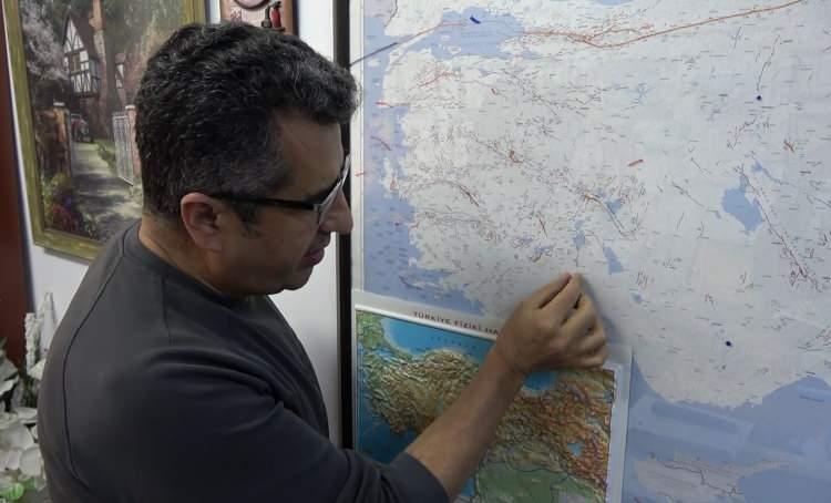 <p><span style="color:#B22222"><strong>BİNALARDA YANGIN RİSKİ VAR</strong></span></p>

<p> </p>

<p> </p>

<p>Yer altı su seviyesinin azalmasıyla birlikte zemindeki basıncın düştüğünü ve bunun "bataklık gazı" olarak bilinen metan gazının yüzeye çıkmasına neden olduğunu belirten Prof. Dr. Şahin, "Üstteki basıncın azalmasıyla alttaki basıncın yukarıya doğru çıkması, ‘terslenme' dediğimiz olaya yol açıyor. Açığa çıkan bu gaz hava ile temas ettiğinde kolayca tutuşabilen bir gazdır. Tehlikeli olmasının nedeni ise, özellikle binaların altında sıkışan metan gazının, yapıların ağırlığının oluşturduğu basınçla birlikte havayla temas etmesi hâlinde büyük bir yangına sebep olabilmesidir" dedi.</p>
