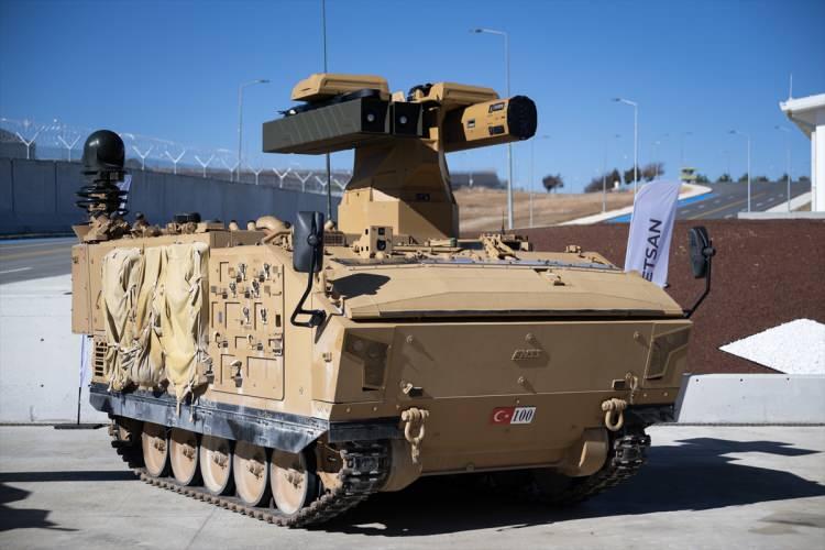 <p><strong>Gerçekleştirilen çeşitli operasyonlar ve uygulamalı testlerle sahada başarısını kanıtlayan ALKA, Türkiye'nin hava sahasını güvenlik şemsiyesi altına alan Çelik Kubbe Projesi'nin de önemli bir parçası olarak görev üstleniyor. Önümüzdeki dönemde sahadaki ihtiyaçlar ve yeni gelişen tehditleri analiz ederek ALKA'nın geliştirme çalışmalarını sürdüreceğiz."</strong></p>

<p> </p>
