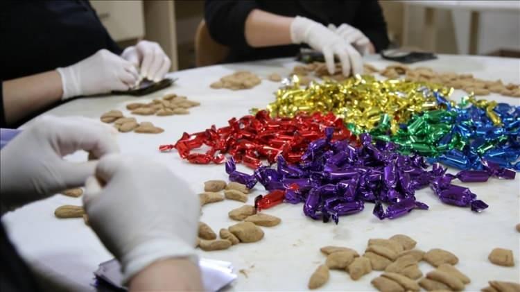 <p><span style="color:#B22222"><strong>Manisa</strong> </span>– Mesir Macunu</p>

<p> </p>
