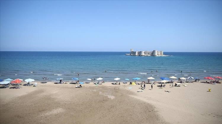 <p><span style="color:#B22222"><strong>Mersin</strong> </span>– Tantuni & Kızkalesi</p>

<p> </p>
