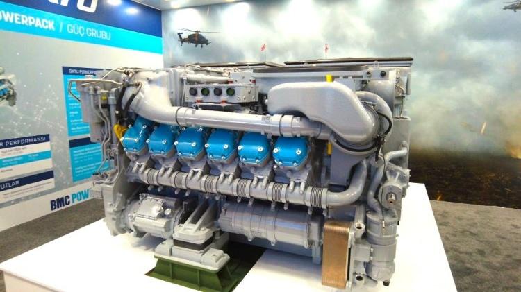 <p>BATU Güç Grubu, Altay Ana Muharebe Tankı gibi ağır zırhlı platformlara yönelik olarak tasarlanmış ve Türkiye’nin bu alandaki motor-transmisyon bağımsızlığını sağlamayı amaçlamaktadır.</p>
