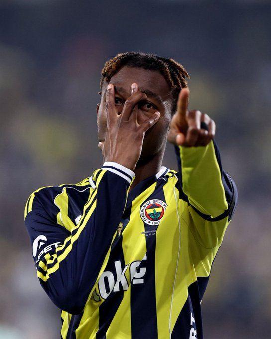 <p>* Dorgeles Nene</p>
