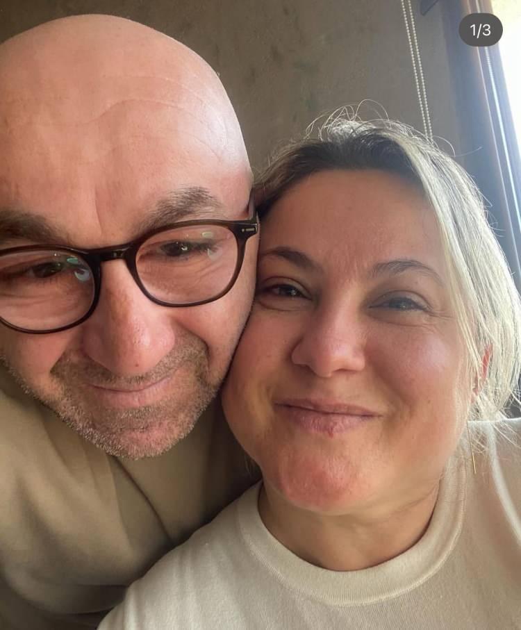 <p>Enis S. ardından taksici Ali Y.'ye aracı Beykoz'a sürmesini söyledi.</p>

<p> </p>

<p>Taksi yolda ilerlediği sırada Enis S. ve Şimşek arasında tartışma çıktı.</p>
