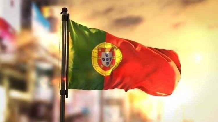 <p><span style="color:#B22222"><strong>16)&nbsp; PORTEKİZ</strong></span></p>
