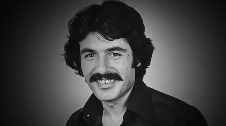 <p>Geçtiğimiz aylarda <strong>mahkemeye taşınan miras davası</strong>, son dönemde <strong>sosyal medyada ve magazin gündeminde</strong> sıkça konuşulan konular arasında yer alıyor.</p>
