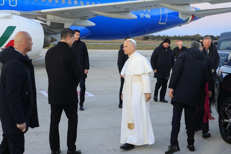 <p> </p>

<p> </p>
