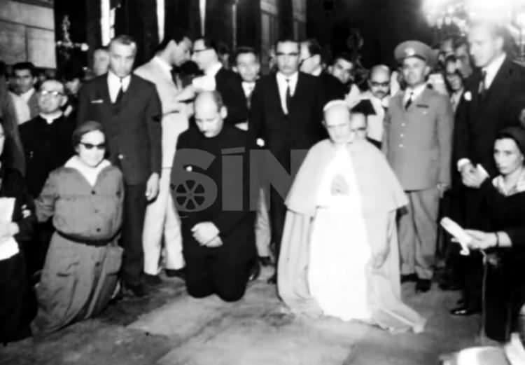 <p>İlk ziyaret, 6'ncı Paul tarafından gerçekleştirildi. Papa 6'ncı Paulus, Ankara ve İstanbul'da çeşitli görüşmeler yaptı, Türkiye'nin farklı dini ve kültürel temsilcileriyle bir araya geldi.</p>

<p> </p>
