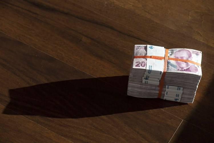 <p>Mevcut Maaş: <strong>26.000 TL</strong> → Zamlı Maaş: <strong>29.390,40 TL</strong></p>

<p><br />
Mevcut Maaş: <strong>27.000 TL</strong> → Zamlı Maaş: <strong>30.520,80 TL</strong></p>

<p><br />
Mevcut Maaş: <strong>28.000 TL</strong> → Zamlı Maaş: <strong>31.651,20 TL</strong></p>

<p><br />
Mevcut Maaş: <strong>29.000 TL</strong> → Zamlı Maaş: <strong>32.781,60 TL</strong></p>

<p><br />
Mevcut Maaş: <strong>30.000 TL</strong> → Zamlı Maaş: <strong>33.912,00 TL</strong></p>
