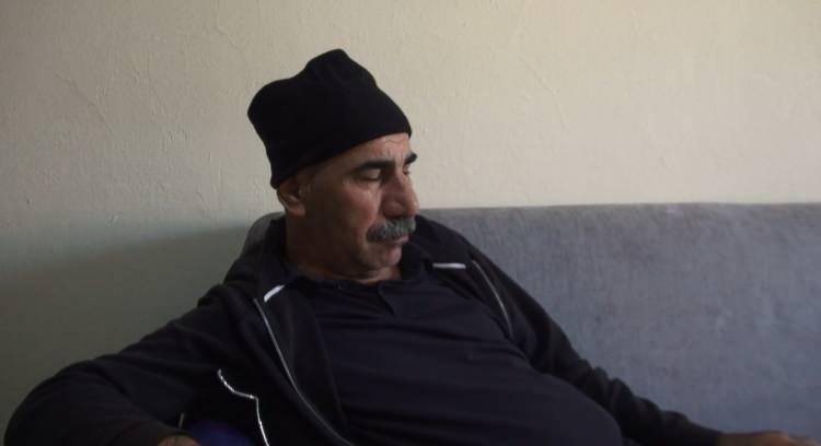 <p>Batman’da 1,5 yıldır hiç durmadan hıçkırık nöbeti nedeniyle hayatı kabusa dönen 55 yaşındaki Osman Akın, “Bu hıçkırıktan kurtulmak için yardım istiyorum” dedi.</p>

<p> </p>
