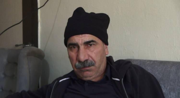 <p>Batman’da yaşayan evli ve 5 çocuk babası Osman Akın’ın hayatı, 1,5 yıl önce başlayan hıçkırık nöbetleri yüzünden kabusa döndü. Aralıklı hallerde süren nöbetler nedeniyle yemek yiyemeyen, yorgun ve bitkin düşen Akın’ın rahatsızlığı, başvurduğu hastanelerde de tedavi edilemedi. Ailesinin de kendisinin durumu nedeniyle yıprandığını ve hastanelerde kendisiyle ilgilenmek zorunda kalarak yorulduklarını belirten Akın, hıçkırık rahatsızlığından kurtulmak için yardım bekliyor.</p>

<p> </p>
