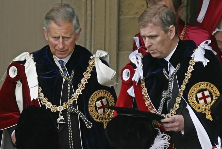 <p><span style="color:#FF0000"><strong>AĞABEYİ ASLA AFFETMİYOR</strong></span></p>

<p><strong>Adı 'cinsel taciz' olaylarına karşılan Prens Andrew, geçtiğimiz yıllarda mahkemelik oldu ve tüm aile Andrew'a sırtını döndü.</strong></p>
