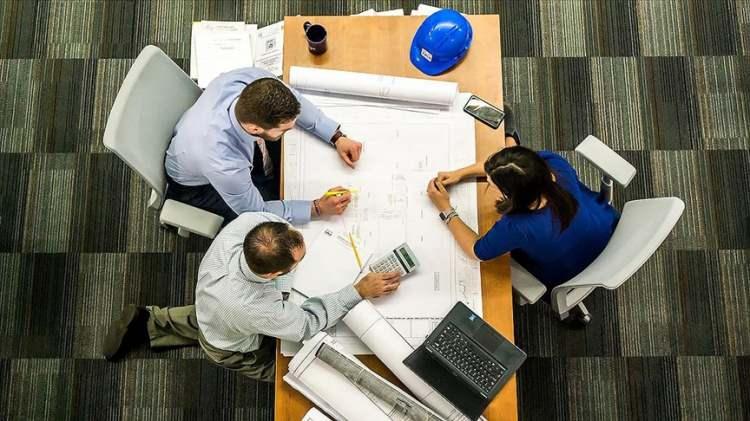 <p><span style="color:rgb(44, 80, 95)">Bakan Işıkhan’ın kitabında stres seviyesi en düşük olan meslekler de şu şekilde sıralanıyor:</span></p>
