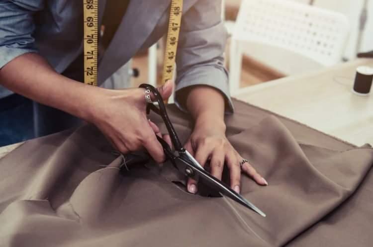 <p><span style="color:rgb(44, 80, 95)">Terziler</span></p>
