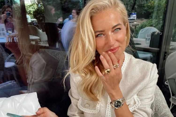 <p>Katıldığı bir davette muhabirlerin sorularını yanıtlayan Burcu Esmersoy, <strong>6 yıldır emekli</strong> olduğunu açıkladı.</p>
