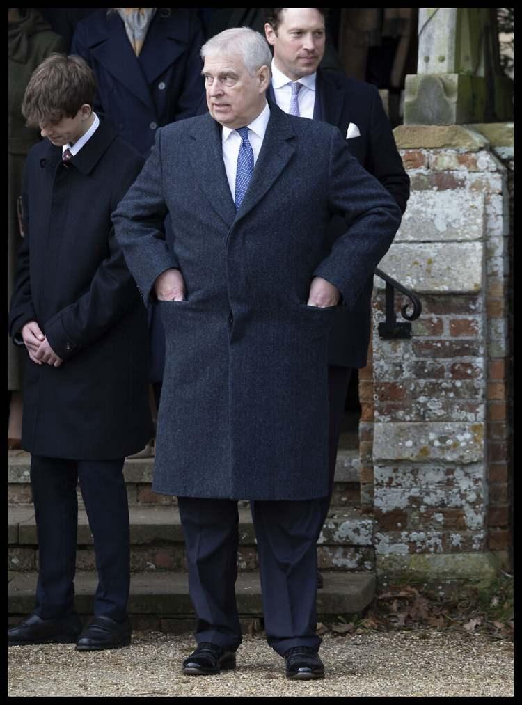 <p><strong>Böylece Andrew, elindeki tüm unvanları tamamen kaybetmiş oldu. </strong></p>
