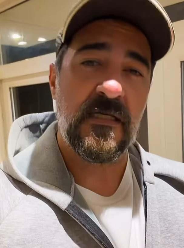 <p>Konuya ilişkin açıklamada bulunan oyuncu, sağlık durumunun iyi olduğunu belirtti ve yanlış haberlerin önüne geçmek için paylaşımda bulunduğunu belirtti.</p>
