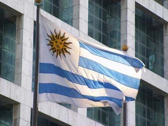 <p><strong><span style="color:#B22222">39)  URUGUAY</span>  |  13</strong></p>

<p> </p>
