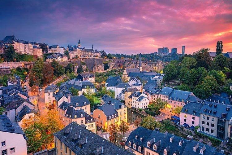 <p><strong><span style="color:#B22222">29)  LÜKSEMBURG </span> |  52</strong></p>
