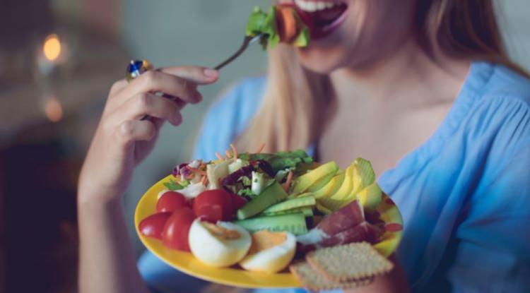Kalbinizi kahvaltıda koruyun! Kardiyologların eksik etmeyin dediği süper besinler