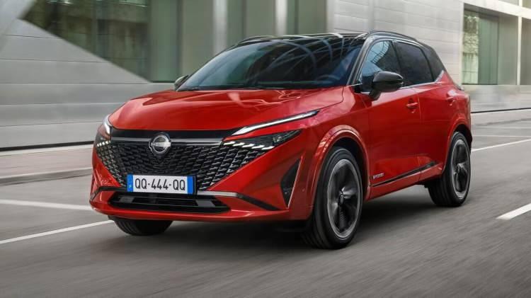 <p>4) Nissan Qashqai</p>
