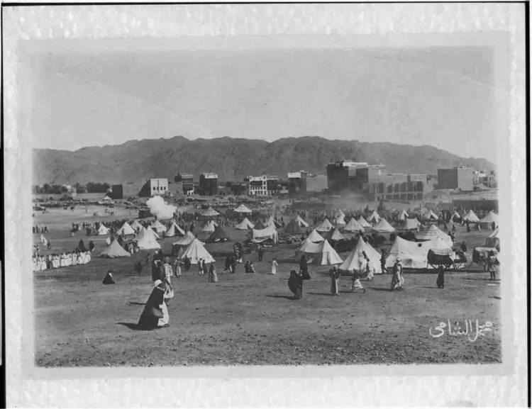 <p>Son Surre-i H&uuml;mayun Alayı 28 Eyl&uuml;l 1917&rsquo;de Medine&rsquo;de</p>

<p>&nbsp;</p>
