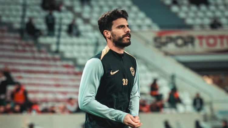 <p>23-Uğur Adem Gezer (Amed Sportif Faaliyetler)</p>
