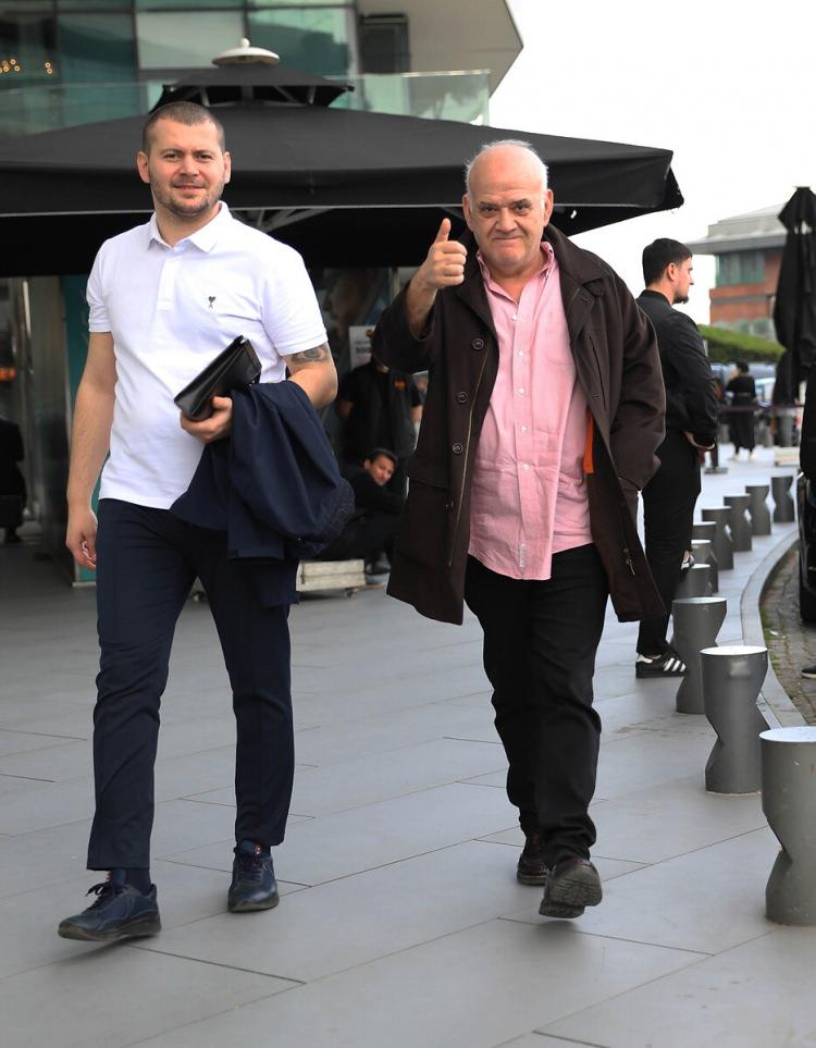 <p>45-Ahmet &Ccedil;akar (Spor yorumcusu &ndash; Eski hakem)</p>
