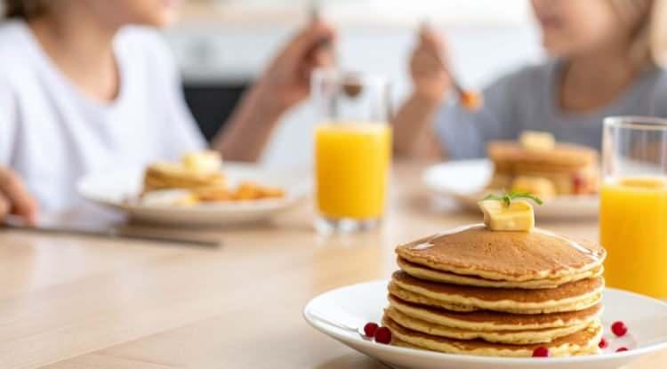 <p>Yapılan çalışma, düzenli portakal suyu tüketiminin bağışıklık hücrelerimizdeki binlerce genin çalışma şeklini değiştirdiğini ortaya koydu.</p>
