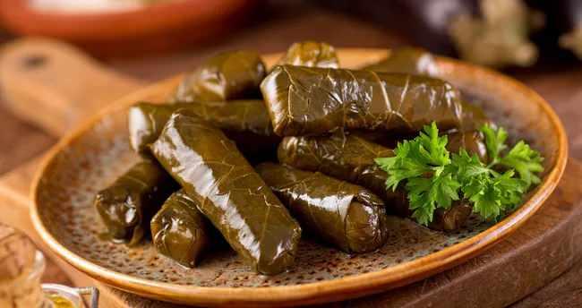 <p>Listedeki bazı yemekler ise<span style="color:#800080"> <em><strong>"bu listede kesin bir hata var"</strong></em></span> dedirtti.</p>
