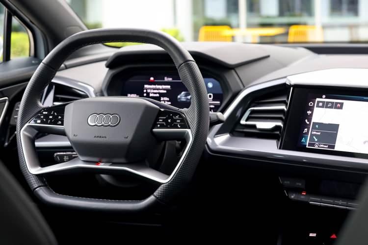 <p><span style="color:#B22222"><strong>MUŞ </strong></span></p>

<p> </p>

<p><strong>​AUDİ</strong></p>
