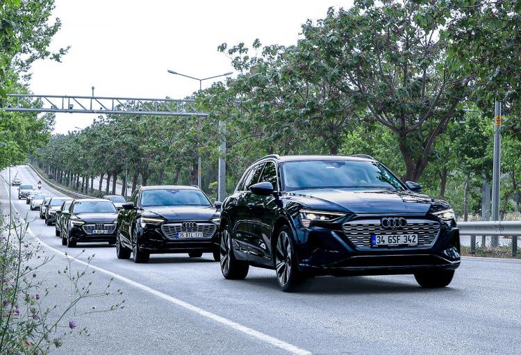 <p><span style="color:#B22222"><strong>MUŞ</strong></span></p>

<p> </p>

<p><strong>​AUDİ</strong></p>
