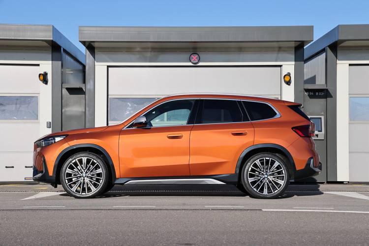 <p><span style="color:#B22222"><strong>BURSA </strong></span></p>

<p> </p>

<p>BMW</p>

<p> </p>
