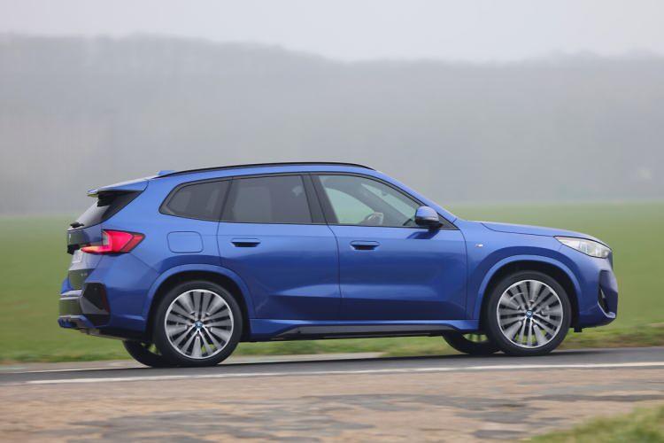 <p><span style="color:#B22222"><strong>DÜZCE </strong></span></p>

<p> </p>

<p>BMW</p>

<p> </p>
