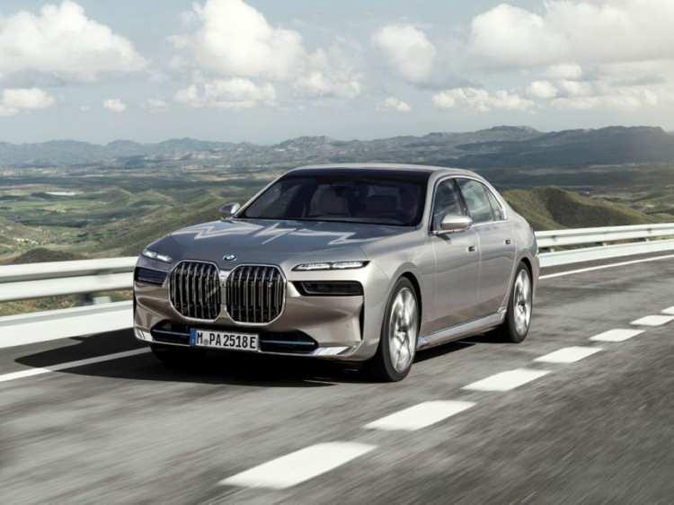 <p><span style="color:#B22222"><strong>YALOVA </strong></span></p>

<p> </p>

<p>BMW</p>

<p> </p>
