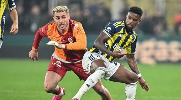 <p>Trendyol Süper Lig'in 14. haftasında Fenerbahçe sahasında Galatasaray'ı konuk etti.</p>
