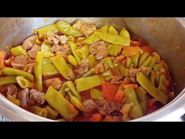 <p><span style="color:#B22222"><strong>9. ETLİ TAZE FASULYE</strong></span></p>
