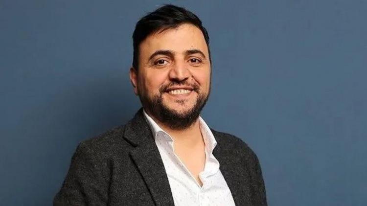 <p><strong>Şinasi Yurtsever</strong></p>
