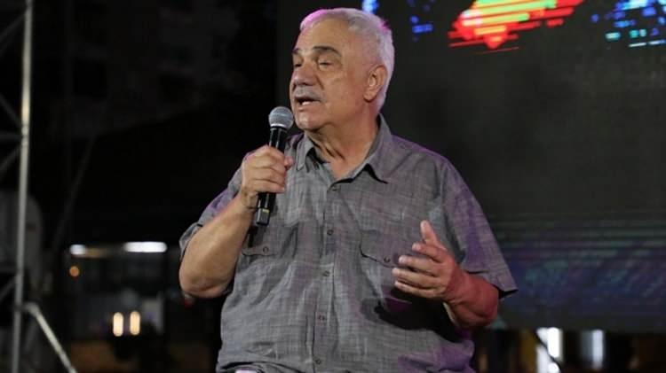 <p>Habertürk’te yer alan habere göre; operasyonun ardından Halil Ergün, sağlık durumu yakından izlenmek üzere bir gece boyunca hastanede gözetim altında tutulacak. </p>
