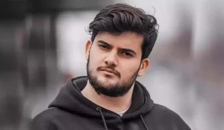 <p><strong>OĞUZHAN DALGAKIRAN</strong></p>

<p>Jrokez lakaplı gen&ccedil; kick yayıncısı Oğuzhan Dalgakıran 18 Ağustos'ta hayatını kaybetti.</p>

<p>&nbsp;</p>
