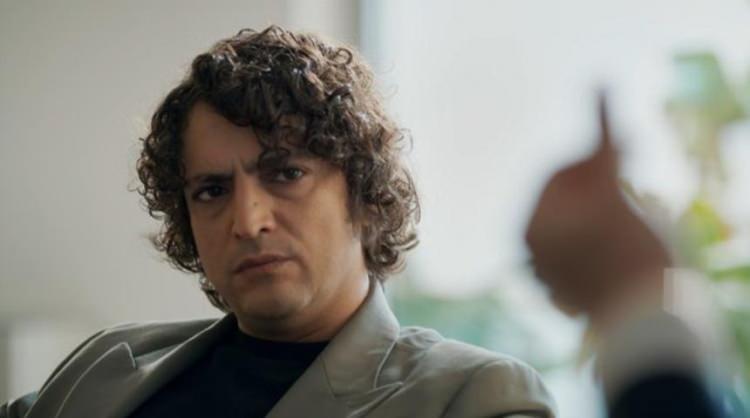 <p><strong>"Deha", "Medcezir", "Muhteşem Yüzyıl: Kösem" ve "Mucize Doktor" gibi bugüne dek birbirinden başarılı yapımlarda rol alan Taner Ölmez, şimdilerde TRT Tabii'de ekrana gelecek olan "İmam Gazâlî Hüccetü’l-İslâm" dizisiyle gündemde.</strong></p>
