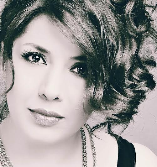 <p>Eksik belgelerin tamamlanması i&ccedil;in duruşma ileri bir tarihe ertelenirken, <strong>İstanbul Asliye Ceza Mahkemesi'</strong>nde hakim karşısına &ccedil;ıkan Yeşren'in savunması da dosyaya girdi. <strong>Sabah'</strong>ın haberine g&ouml;re, sanat&ccedil;ı savunmasında kendisine ulaşan herhangi bir tebligat bulunmadığını belirterek şu ifadeleri kullandı:</p>
