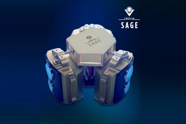 <p><strong>Bu görevde, uçağı biz ürettik. Radarı biz ürettik. Füzeyi biz ürettik. Füzenin lazer sensörlü hedef algılayıcısı (MİHAL) burada. Yurtdışından vermediler. Onu da biz ürettik.”</strong> dedi.</p>
