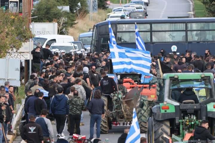 <p>Yunanistan yaklaşık 10 gündür tarım sektöründeki protestolara sahne oluyor.</p>
